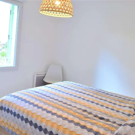 3 Pièces Avec Clim, Piscine Et Terrasse - 500m Plage, Parking, Sur - Fr-1-226b-77 Cavalaire-sur-Mer